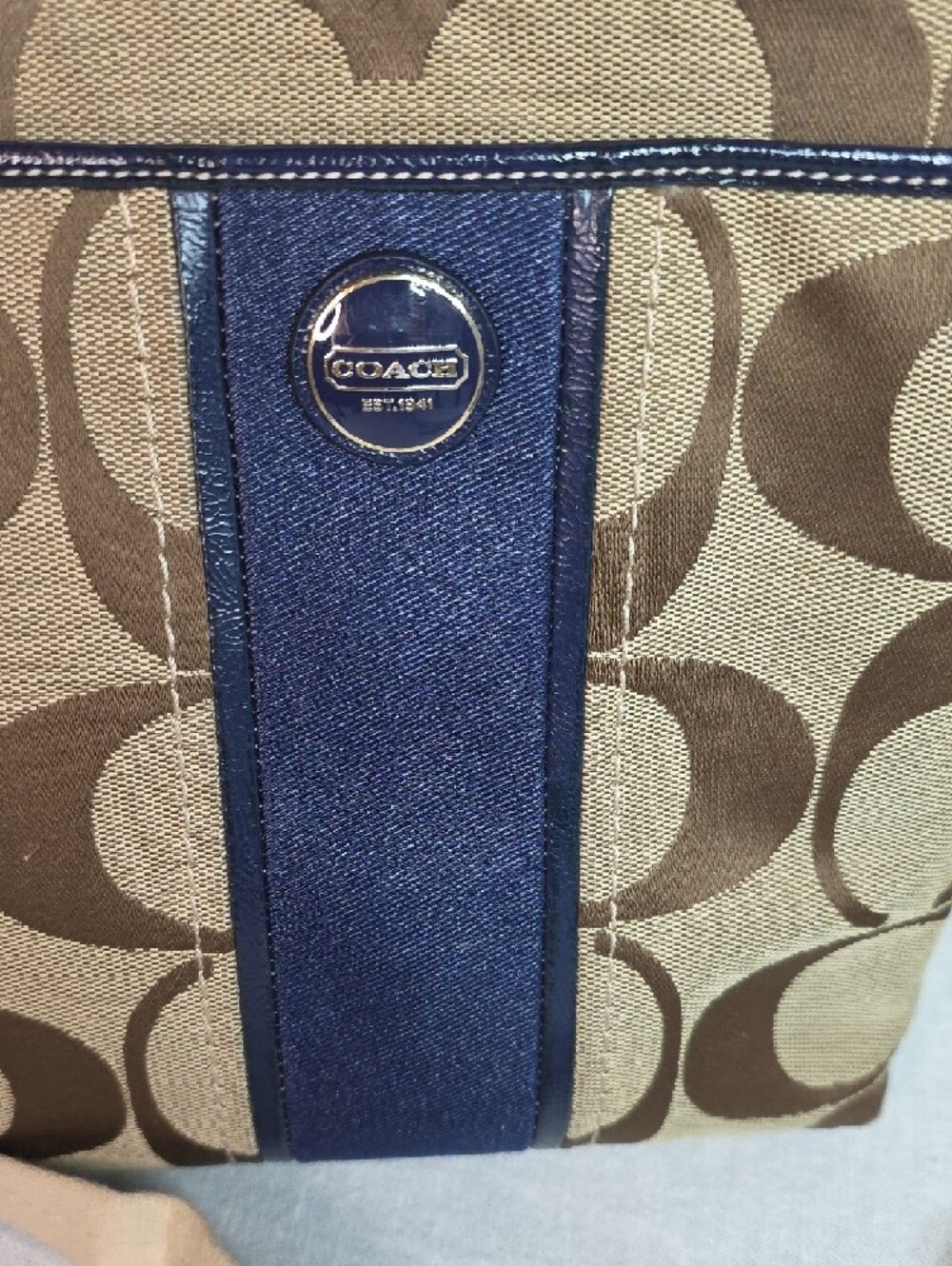 Coach Signature Stripe Swingpack Canvas Crossbody - Picture 2 of 7